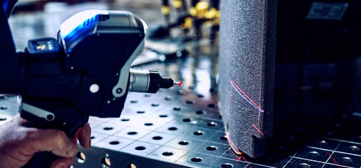 Triton Partners erwirbt Integris Composites